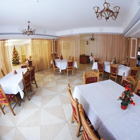 Hotel Intourist 3*