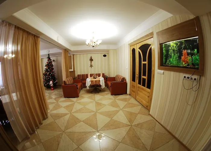 Hotel Intourist 3*