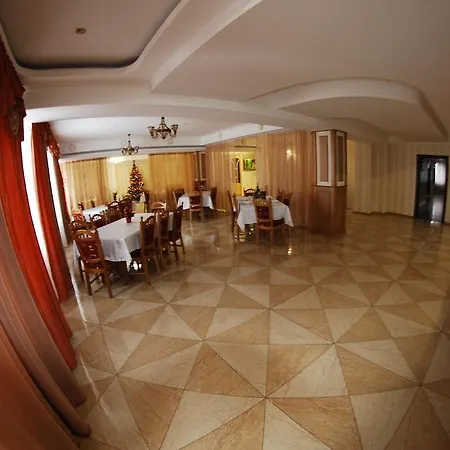 Szálloda Intourist 3*